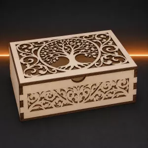 Коробка из фанеры с резным узором